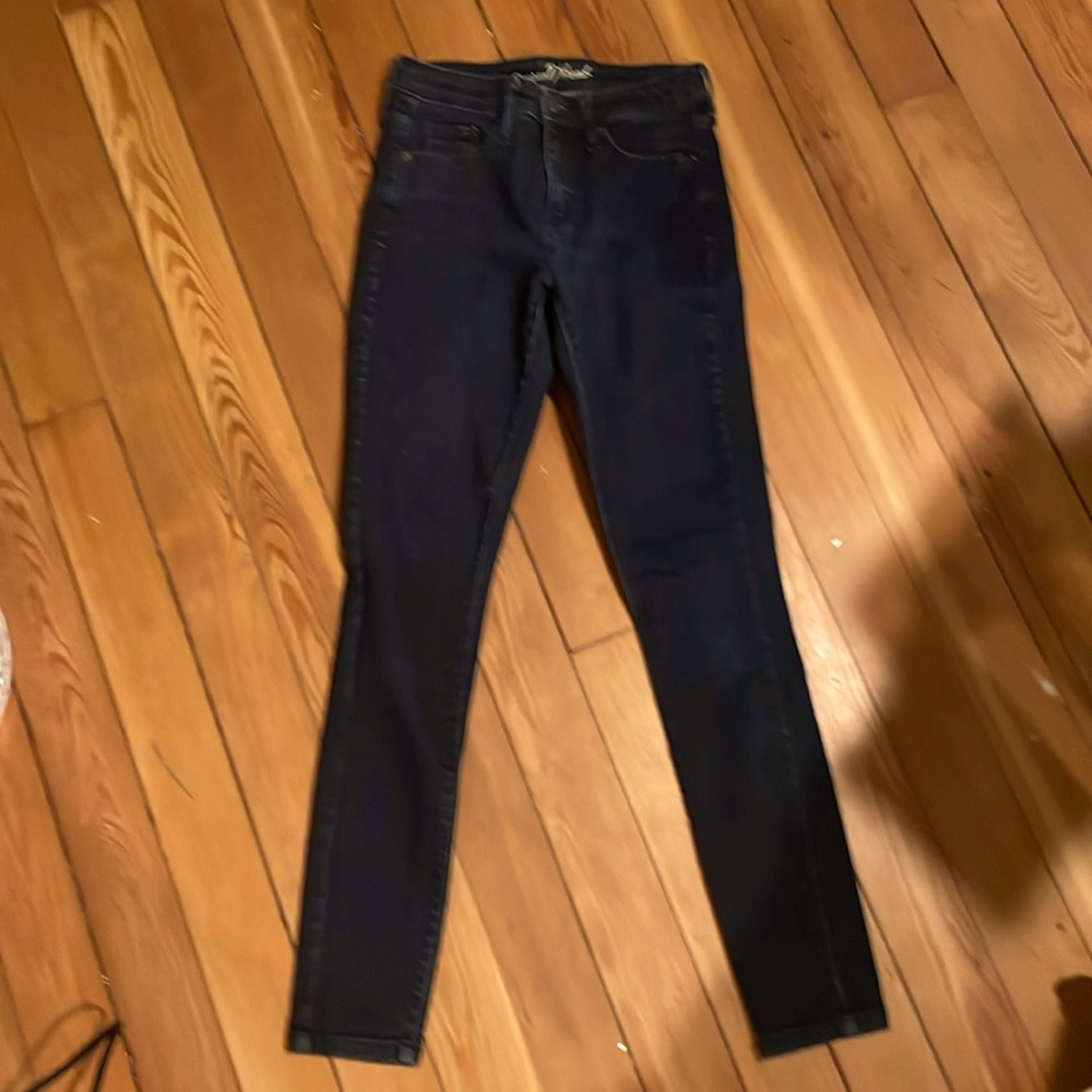 Universal Thread Jeans
